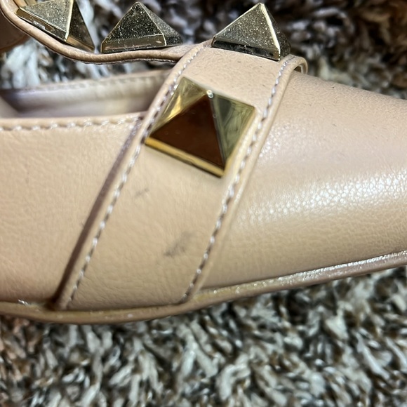 Studded heels - Picture 8 of 9